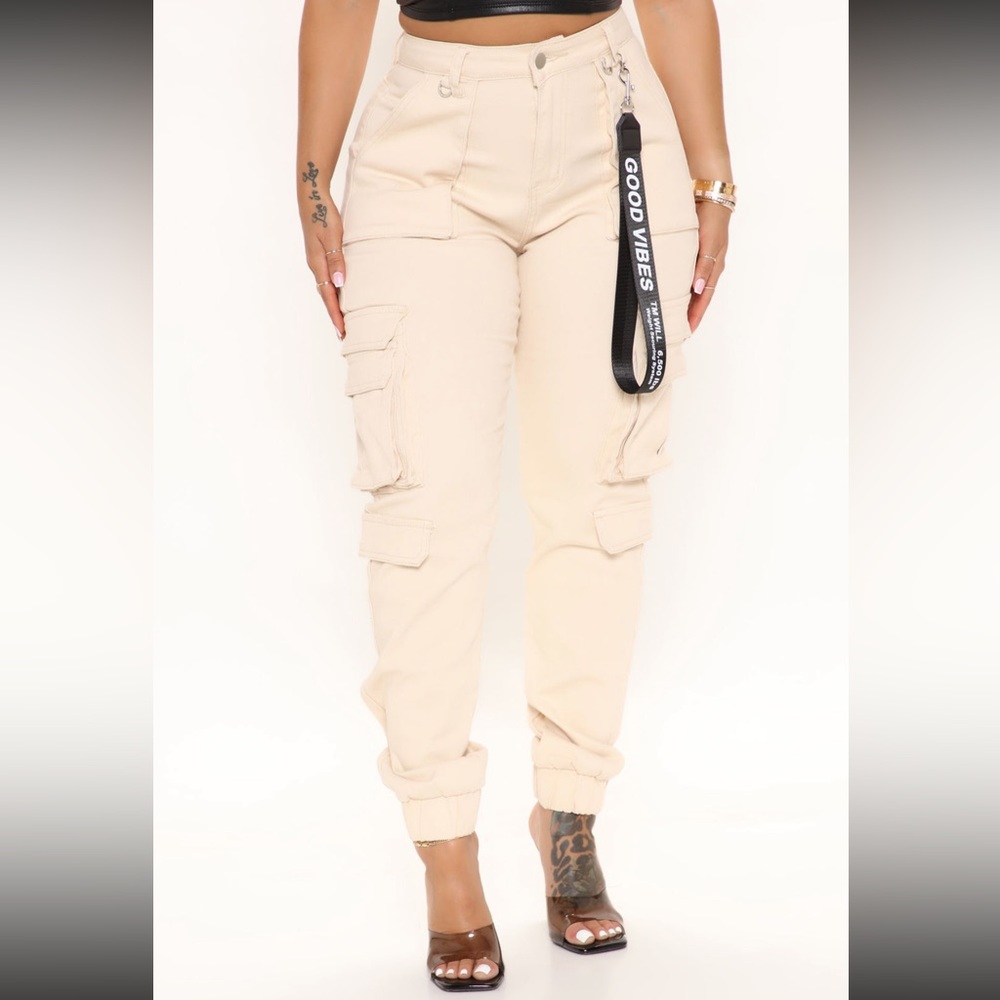 Ivory cargo pants brand new - Picture 2 of 5